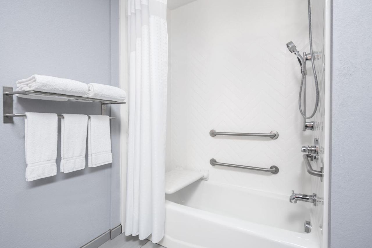 Holiday Inn Odessa By Ihg Exteriér fotografie